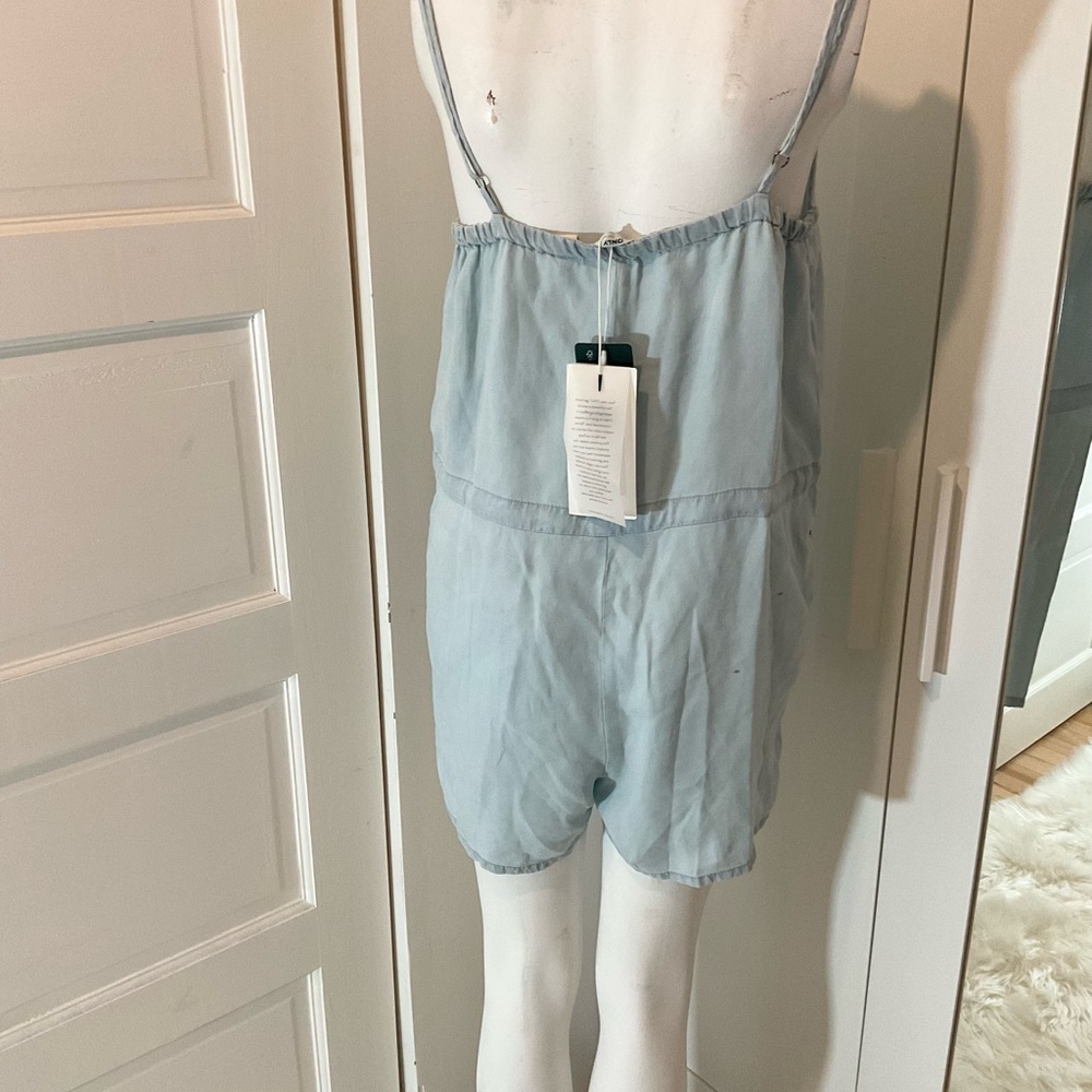 Romper ๐ชท - Picture 3 of 10